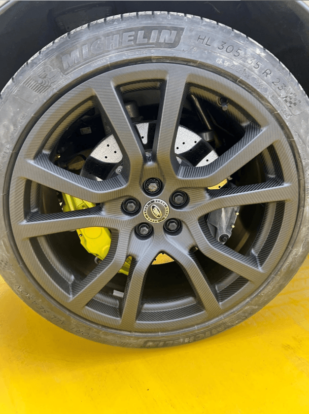 Placeholder: Range Rover carbon fibre wheel repair