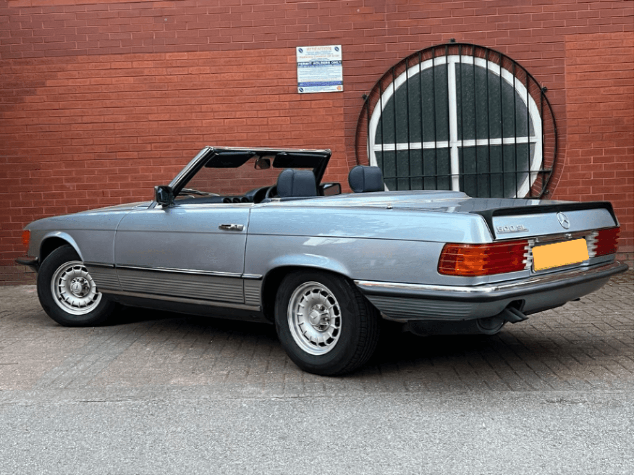 Classic Mercedes-Benz bodyshop repair Manchester