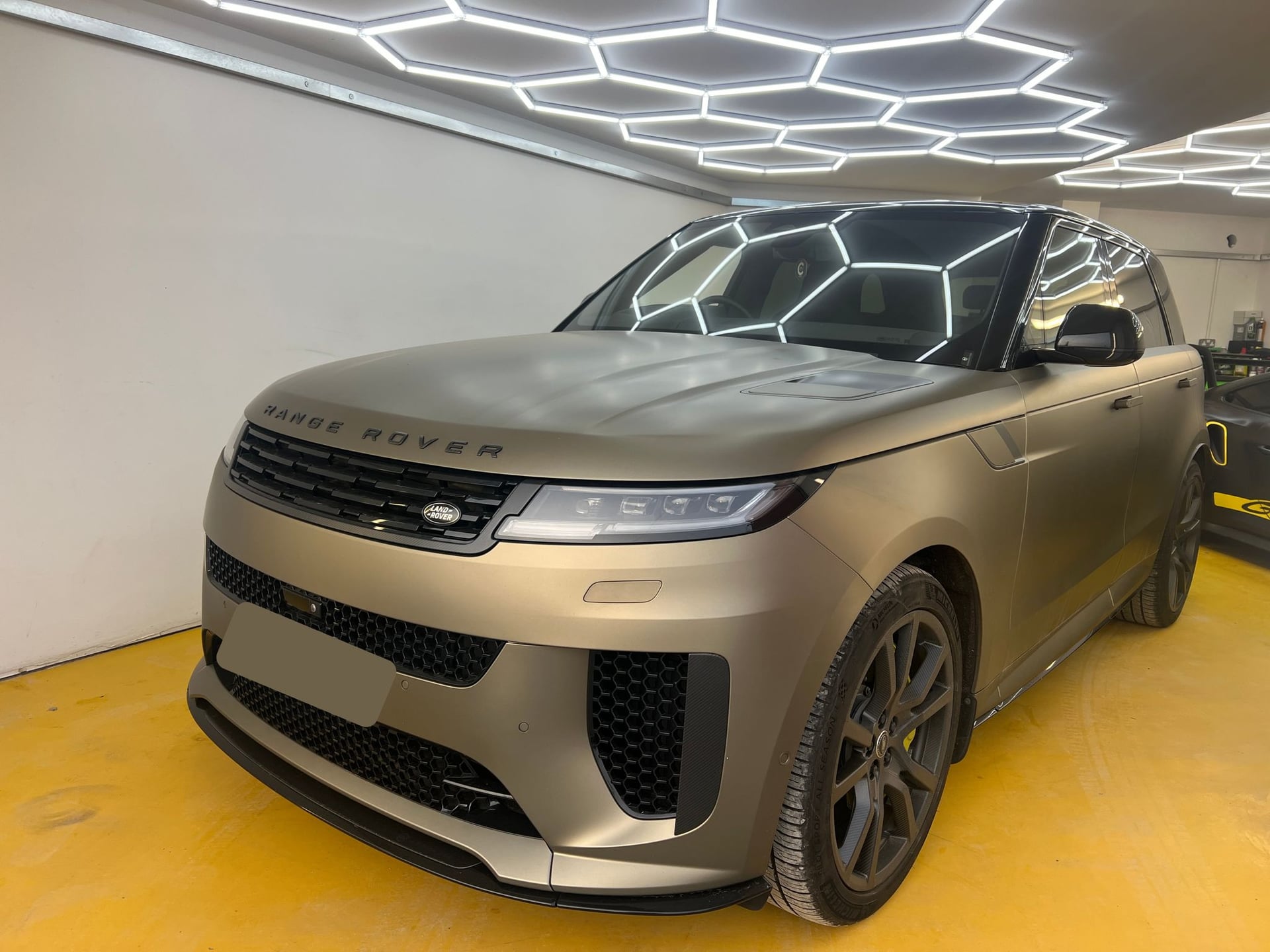 Specialist Car Body Repair Manchester for Prestige & Performance Vehicles background